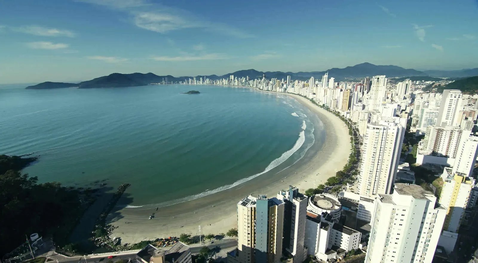 Resultado de imagem para Balneário Camboriú