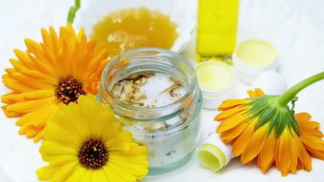 Lip-Care-MedProtect_White_2012_02