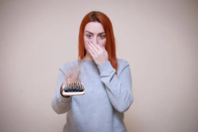 O tratamento 6 em 1 perfeito para todos os tipos de cabelo que queiram viver uma nova experiência apaixonante. Principalmente os sensíveis, ásperos e indisciplinados.