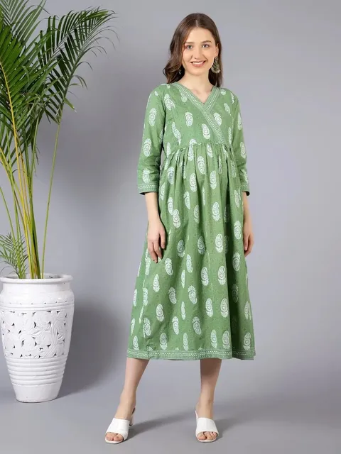 Ana Giovanna e seus lindos vestidos para mamães estilosas